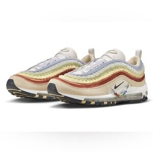 Nike Air Max Be True 2023 Pride Sneakers BNWT 5.5/7